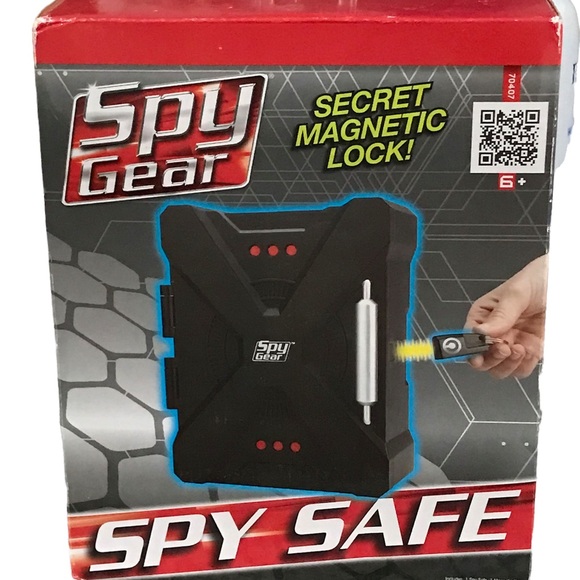 wild Toys Wild Spy Hear Spy Safe Secret Lock